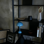 Charger l'image dans la visionneuse de galerie, Rechargeable LED small desk lamp - CHAL