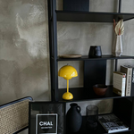 Charger l'image dans la visionneuse de galerie, Rechargeable LED small desk lamp - CHAL