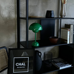 Charger l'image dans la visionneuse de galerie, Rechargeable LED small desk lamp - CHAL