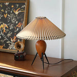 Load image into Gallery viewer, Makie Table Lamp - CHAL