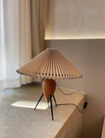 Load image into Gallery viewer, Makie Table Lamp - CHAL