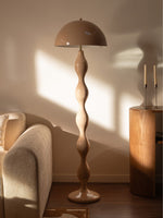 Load image into Gallery viewer, Off-white Curly Floor Lamp