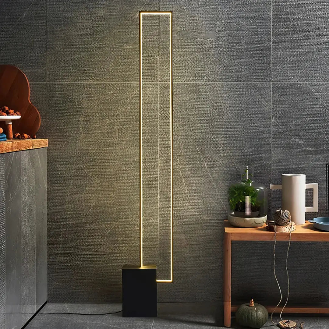 This highlights the lamp’s clean, modern aesthetic and versatile functionality, emphasizing its minimalist appeal.