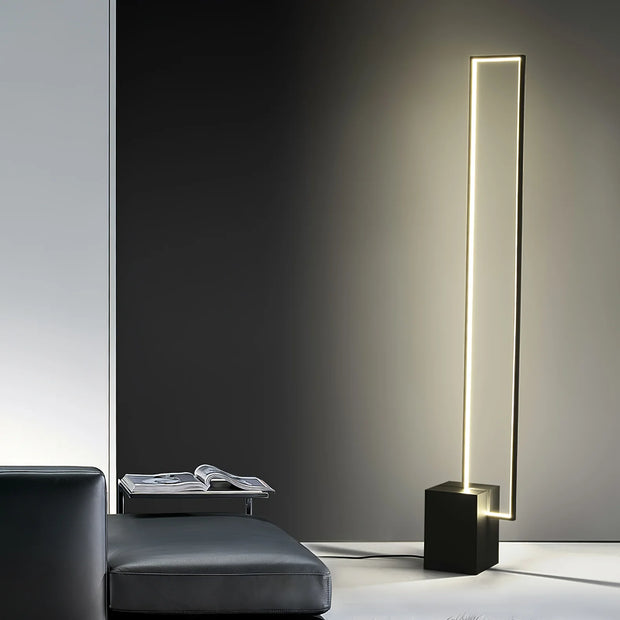 Edge Floor Lamp