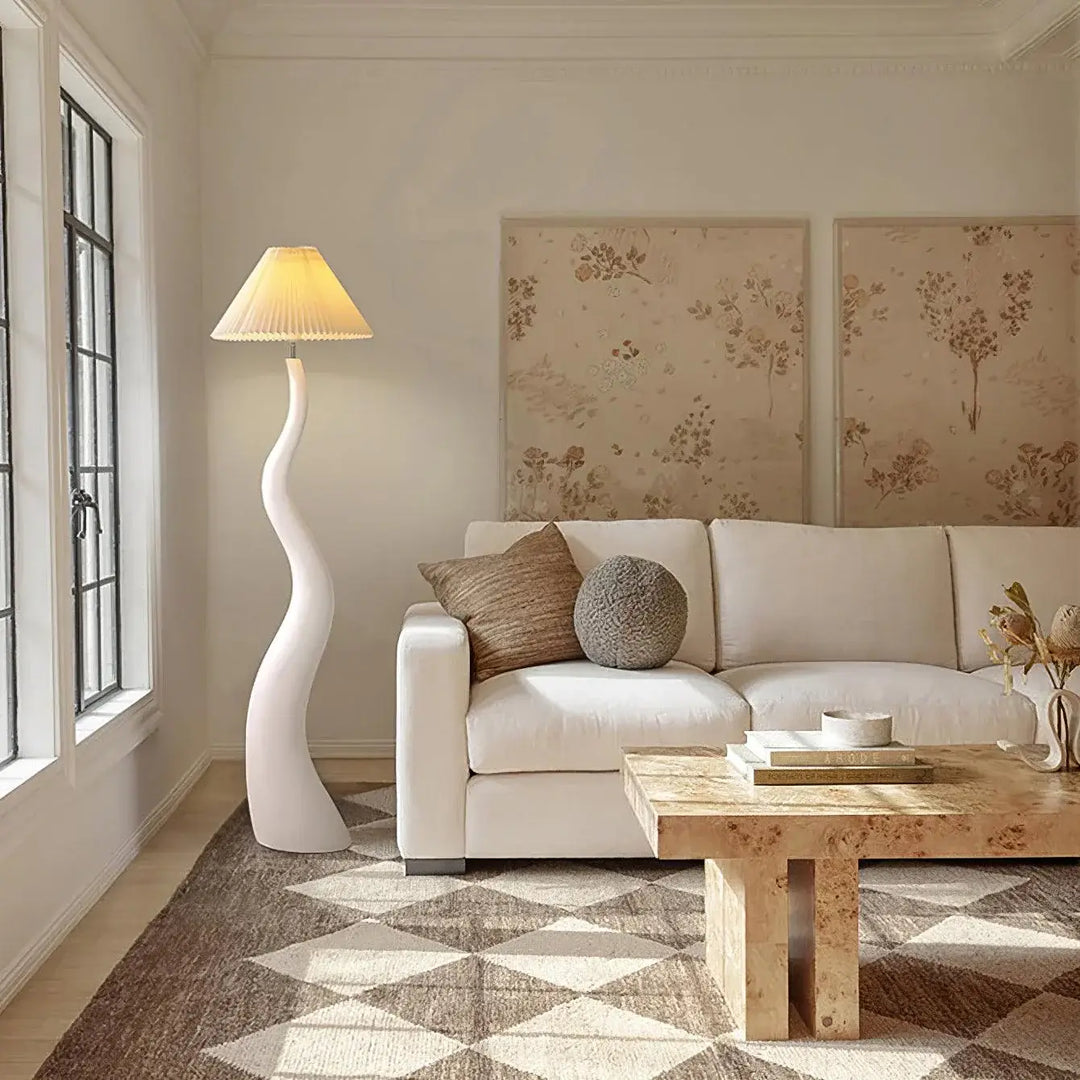 Wavy Floor Lamp