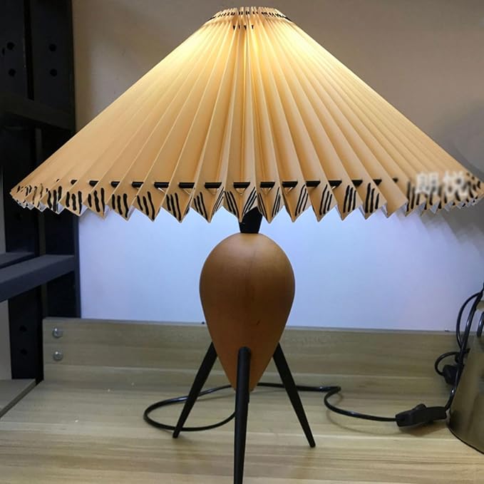 Makie Table Lamp