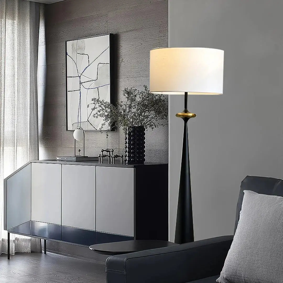 This highlights the materials (antique-finished aluminum) and the unique geometric design, while emphasizing the lamp’s ability to elevate the style and atmosphere of any room.