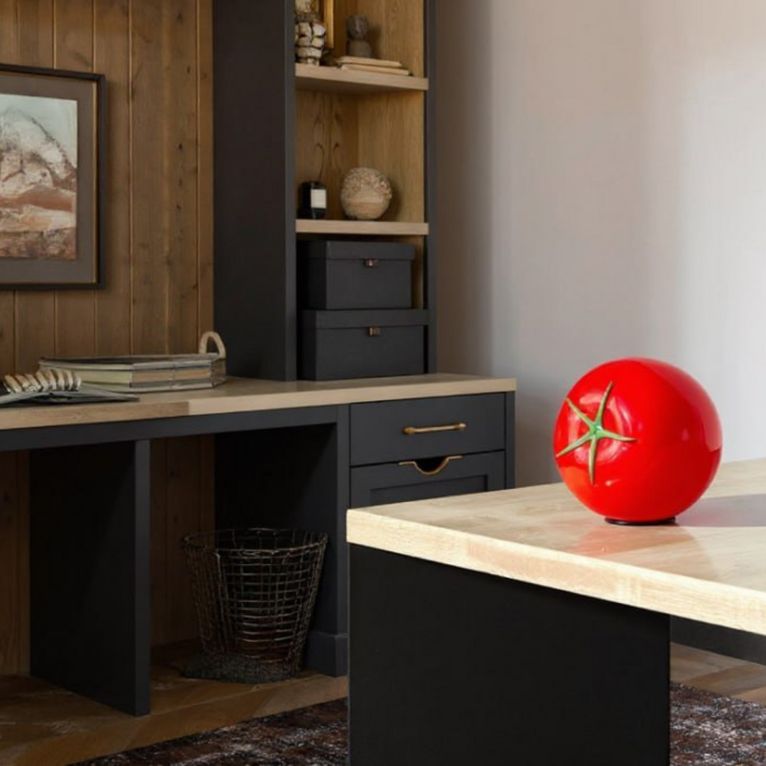 Tomato Table Lamp