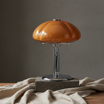 Load image into Gallery viewer, Petal Table Lamp
