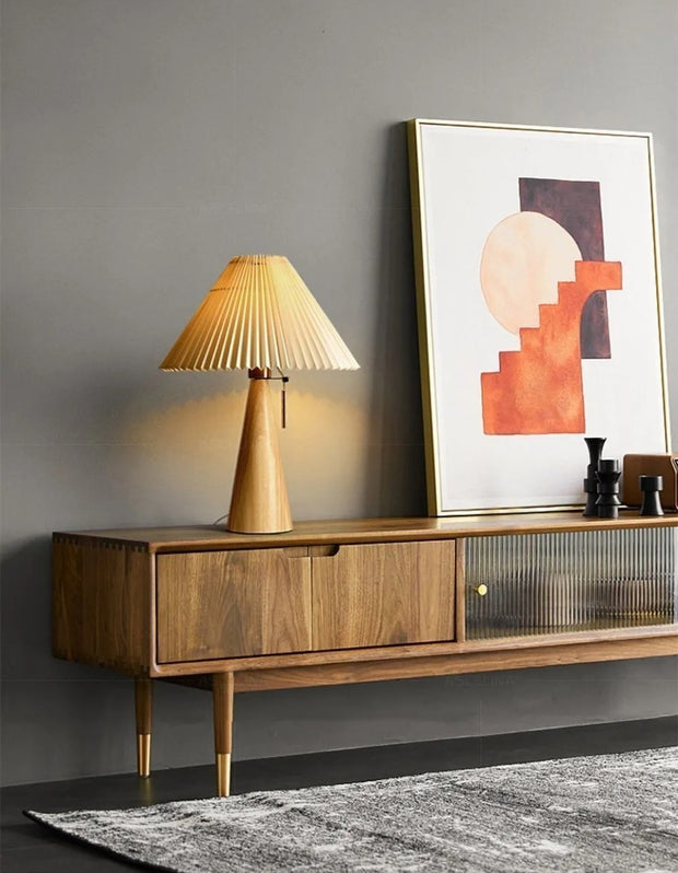 WOODEN TABLE LAMP