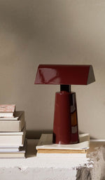 Load image into Gallery viewer, Carat Table Lamp
