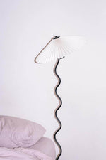 Load image into Gallery viewer, Seashell Floor Lamp
