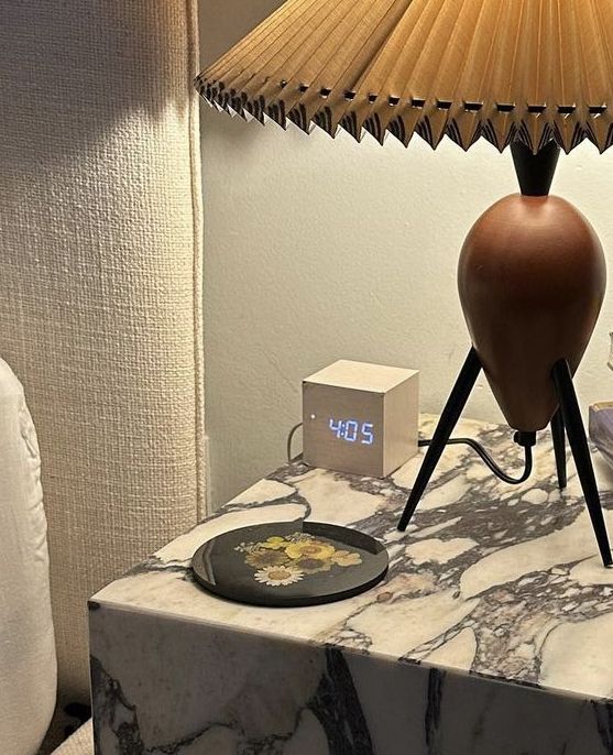 Makie Table Lamp