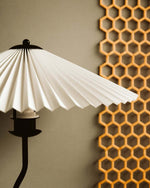 Load image into Gallery viewer, Seashell Floor Lamp
