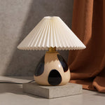 Load image into Gallery viewer, Pleated Cavolo Table Lamp
