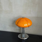 Load image into Gallery viewer, Petal Table Lamp
