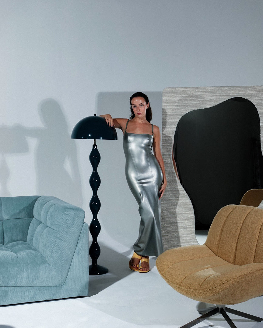 Blue Curly Floor Lamp