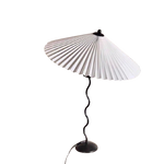 Load image into Gallery viewer, Seashell Table Lamp with no background
